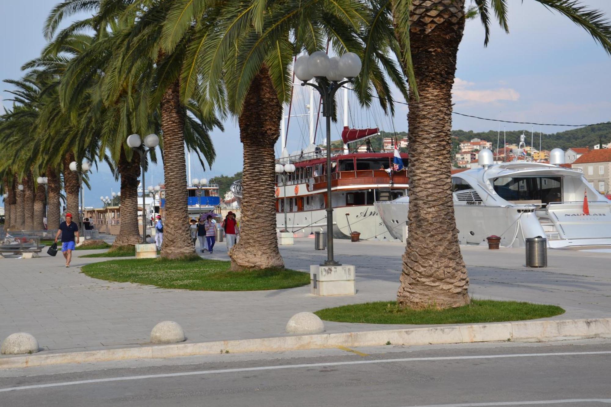 Apartment Kate Trogir Exterior photo